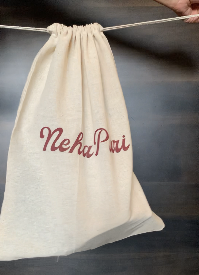 Neha's bags - Brand : Nehas Bags Fabric: 100% pure silk Style : Beaded-028  Colours: Customized Size: height-8” width-13”baselength-10”width-3” “Nehas  Bags” Our showrooms Near Bell School in Tirunelveli, JC Residency in Madurai